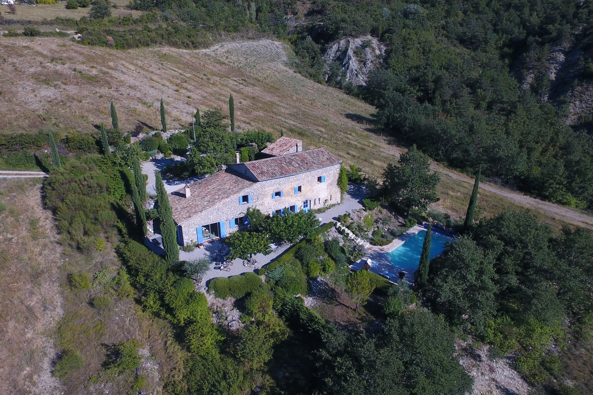 Majestic Villa in Montaulieu with Swimming Pool