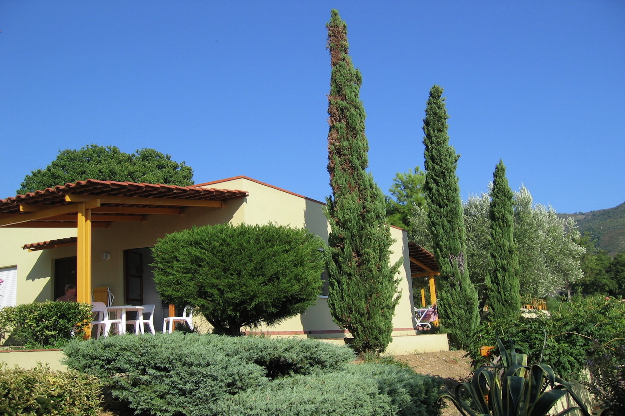 Exterior Summer