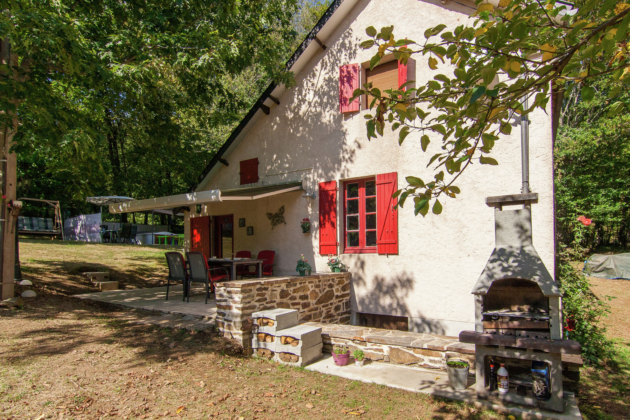 Karakteristiek vakantiehuis in Savignac-Lédrier met tuin