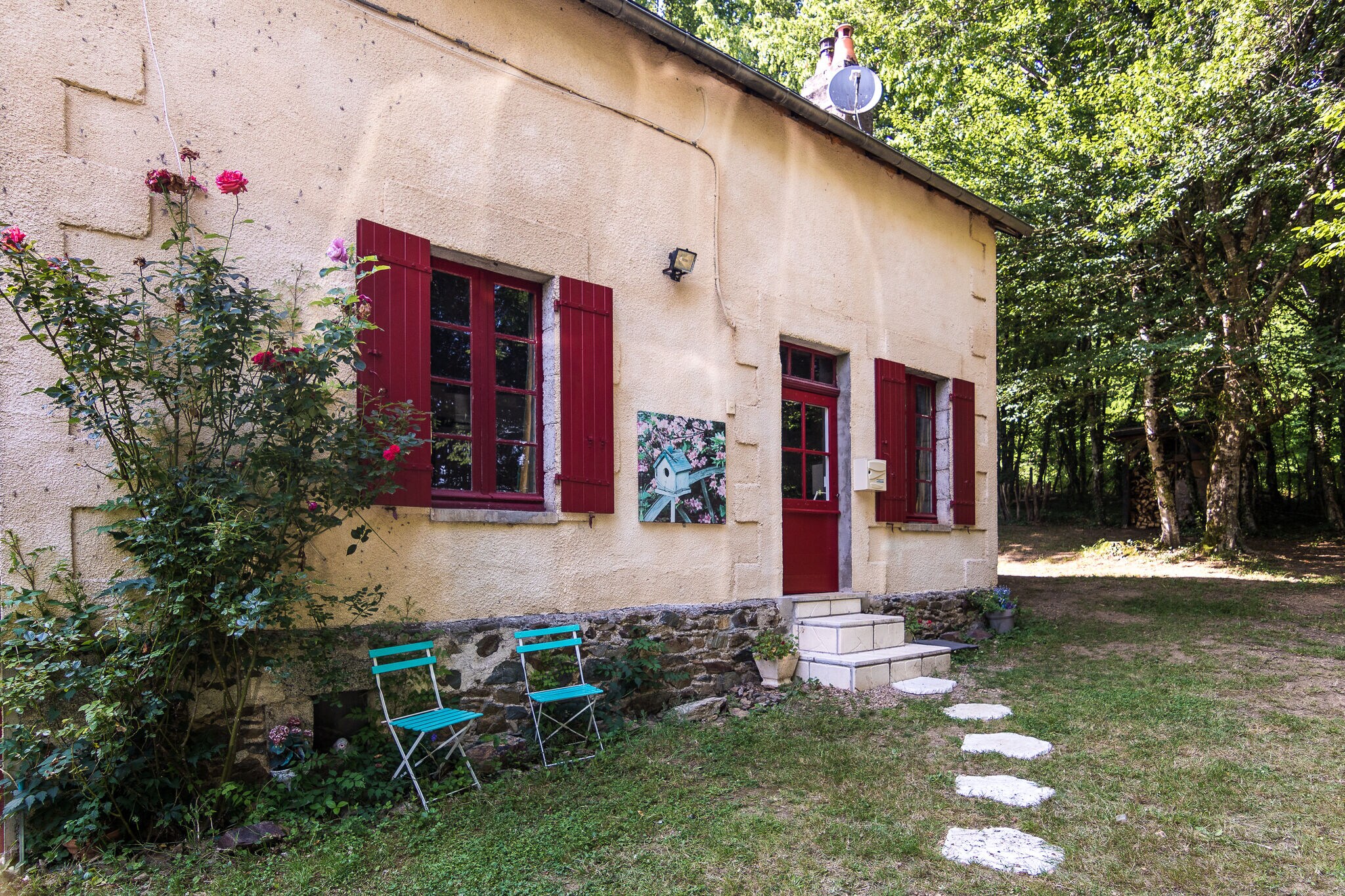 Cozy Holiday Home With Private Garden in Savignac-Lédrier