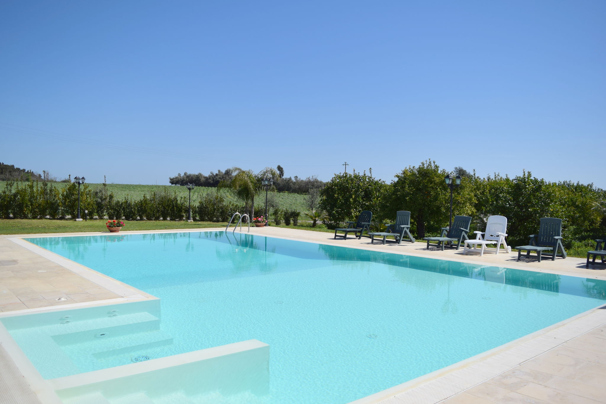 Luxuriöses Ferienhaus mit Swimmingpool in Syrakus, Italien