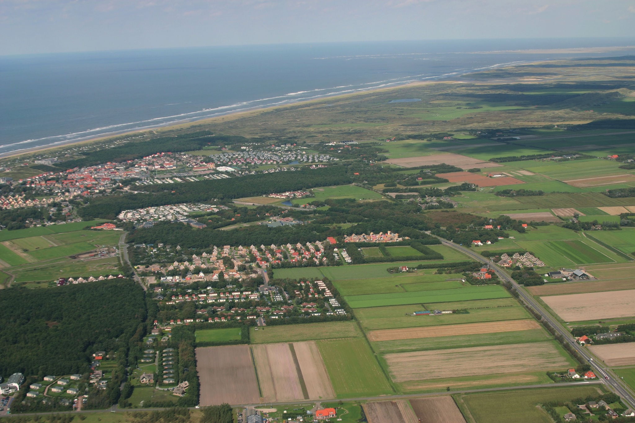 Chalet de luxe avec deux salles de bains, à 2 km. de la mer sur Texel