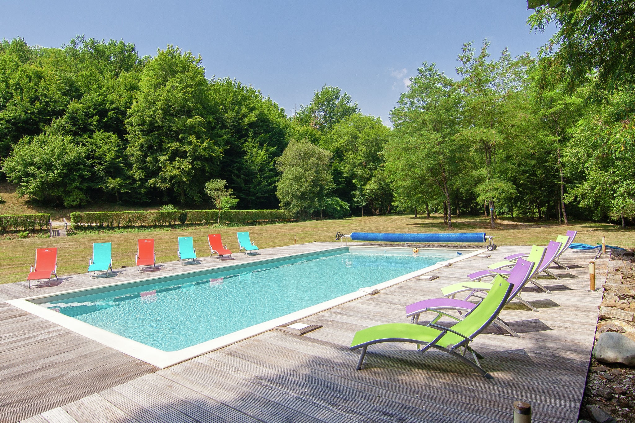 Twee authentieke vakantiehuizen met verwarmd privézwembad (12x6, mooie locatie