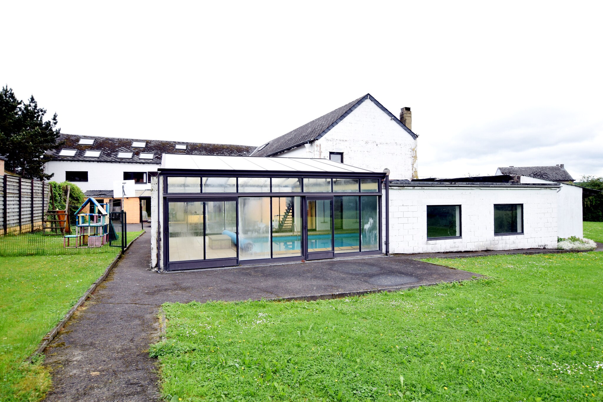 Vakantiehuizen Somme Leuze EUR-BE-5377-61