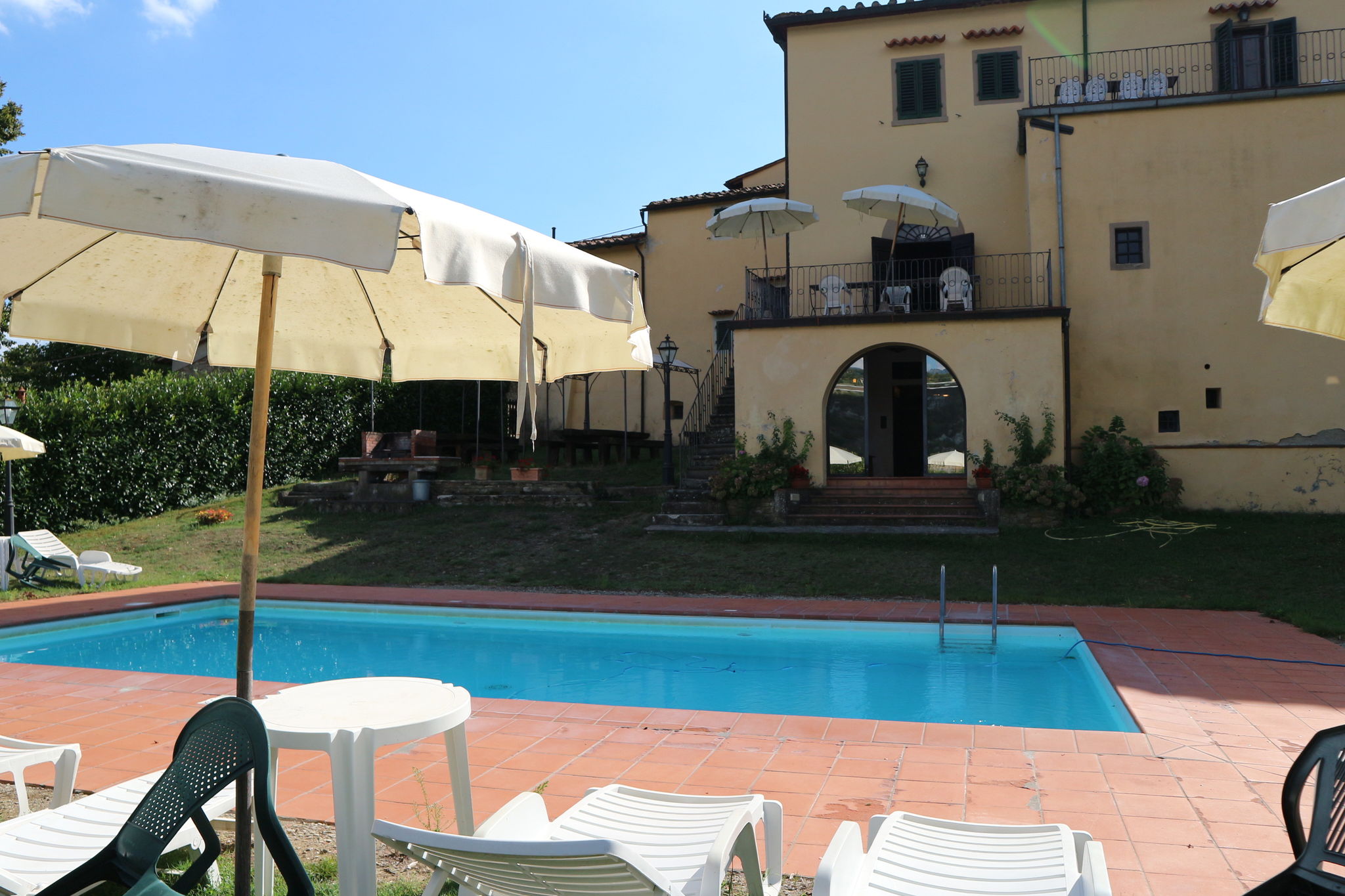 Villa de charme à Vicchio en Toscane avec court de tennis