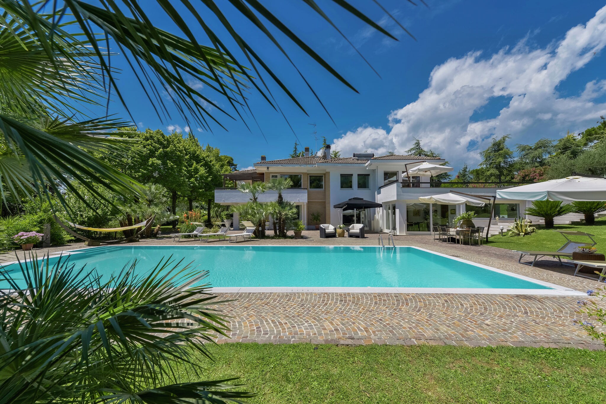 Villa de luxe à Pesaro avec jardin
