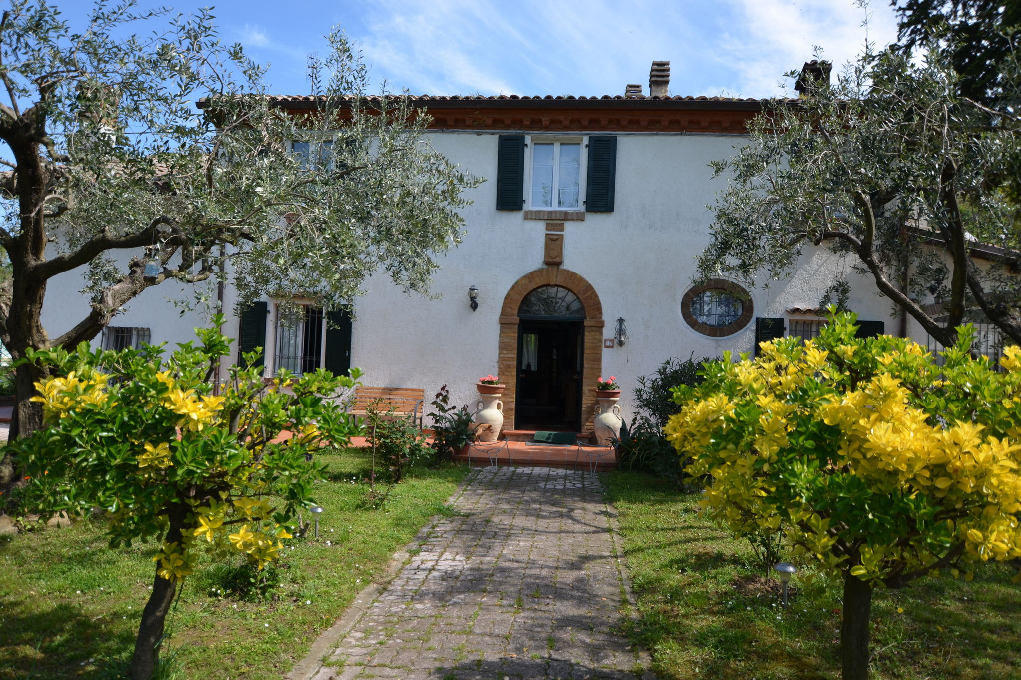 Splendid Holiday Home in Pesaro with Garden