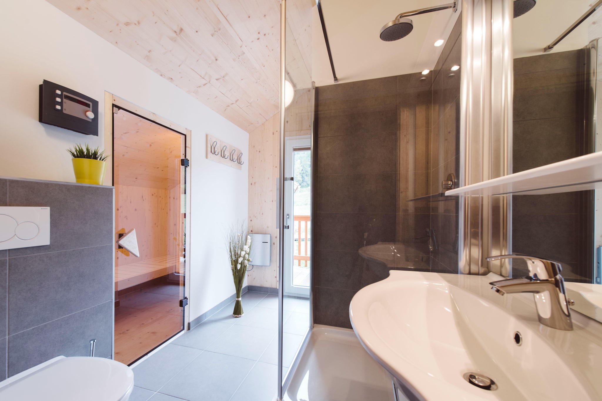 Kreischberg Chalets 37-Bathroom