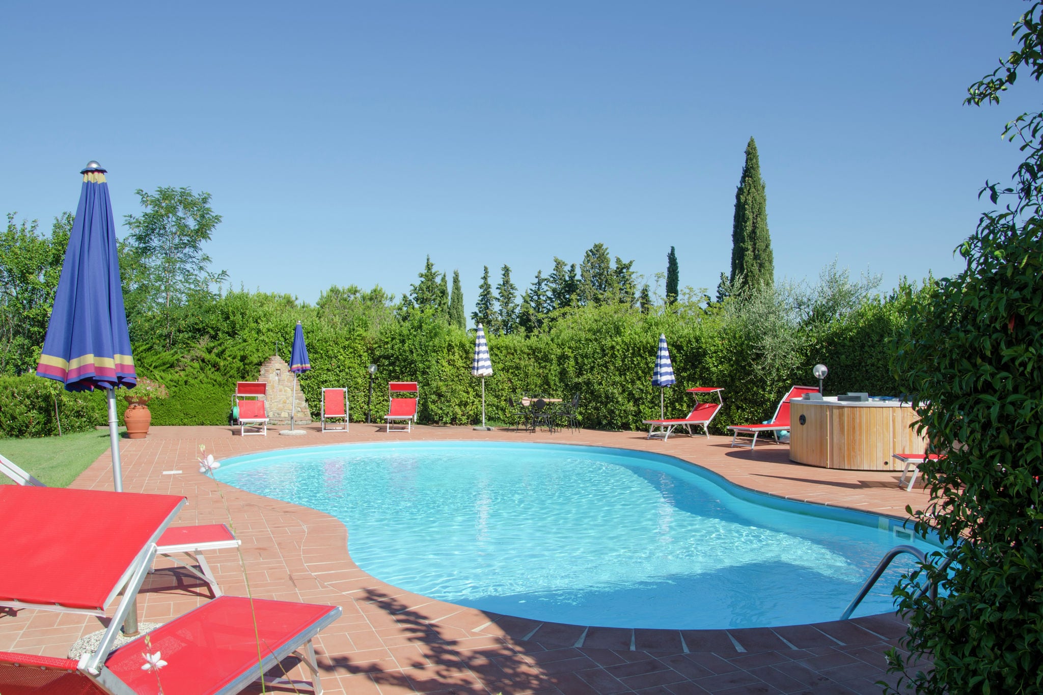 Moderne vakantiewoning in Alberi met een privézwembad