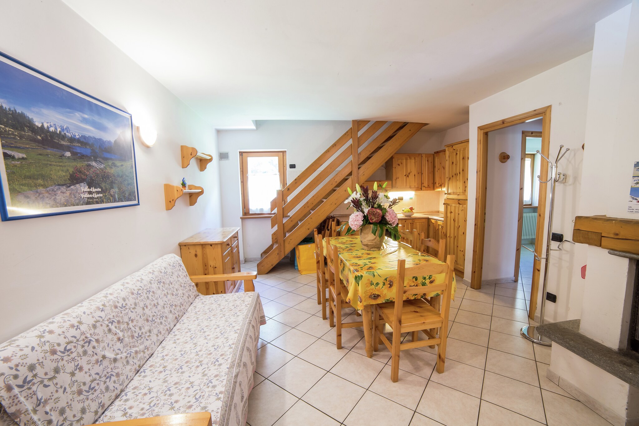 Chalet in Antey-Saint-AndrÃ© with Mountain Views