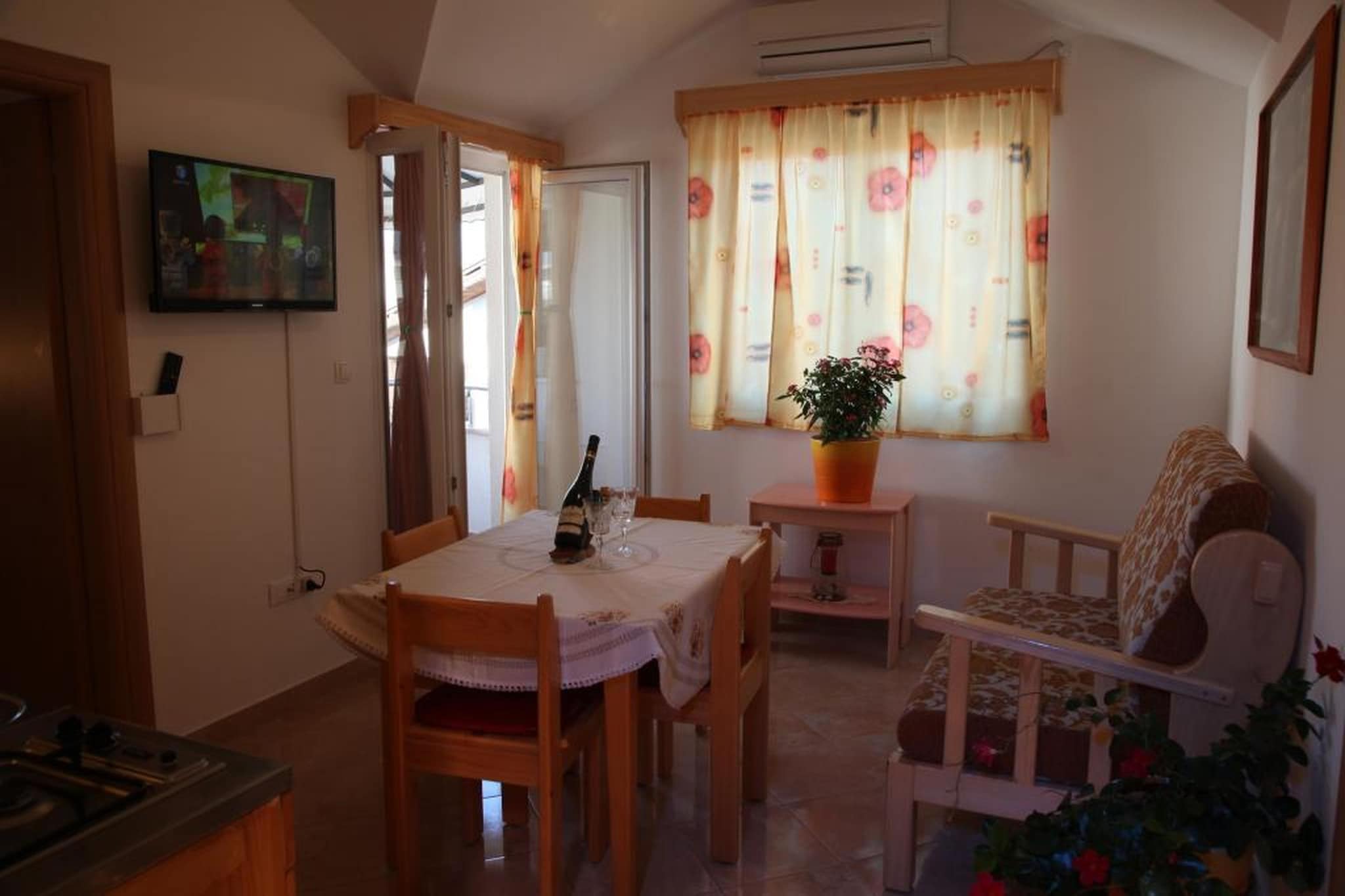 Waterfront apartment Moretti