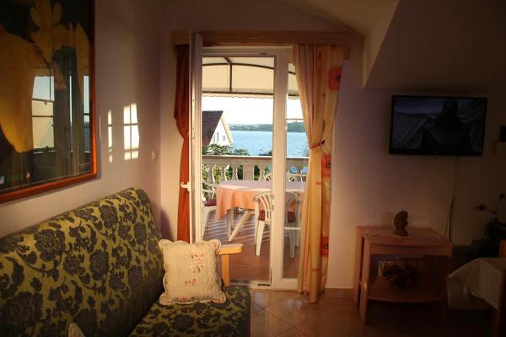 Sea side apartment Moretti