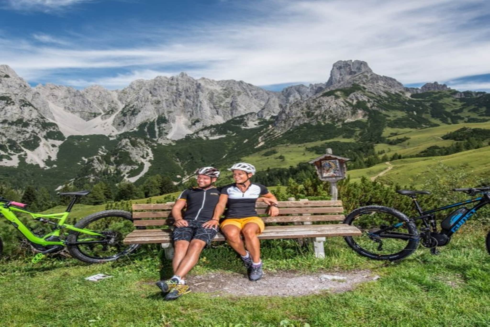 Chalet in Annaberg-Lungotz with a community pool