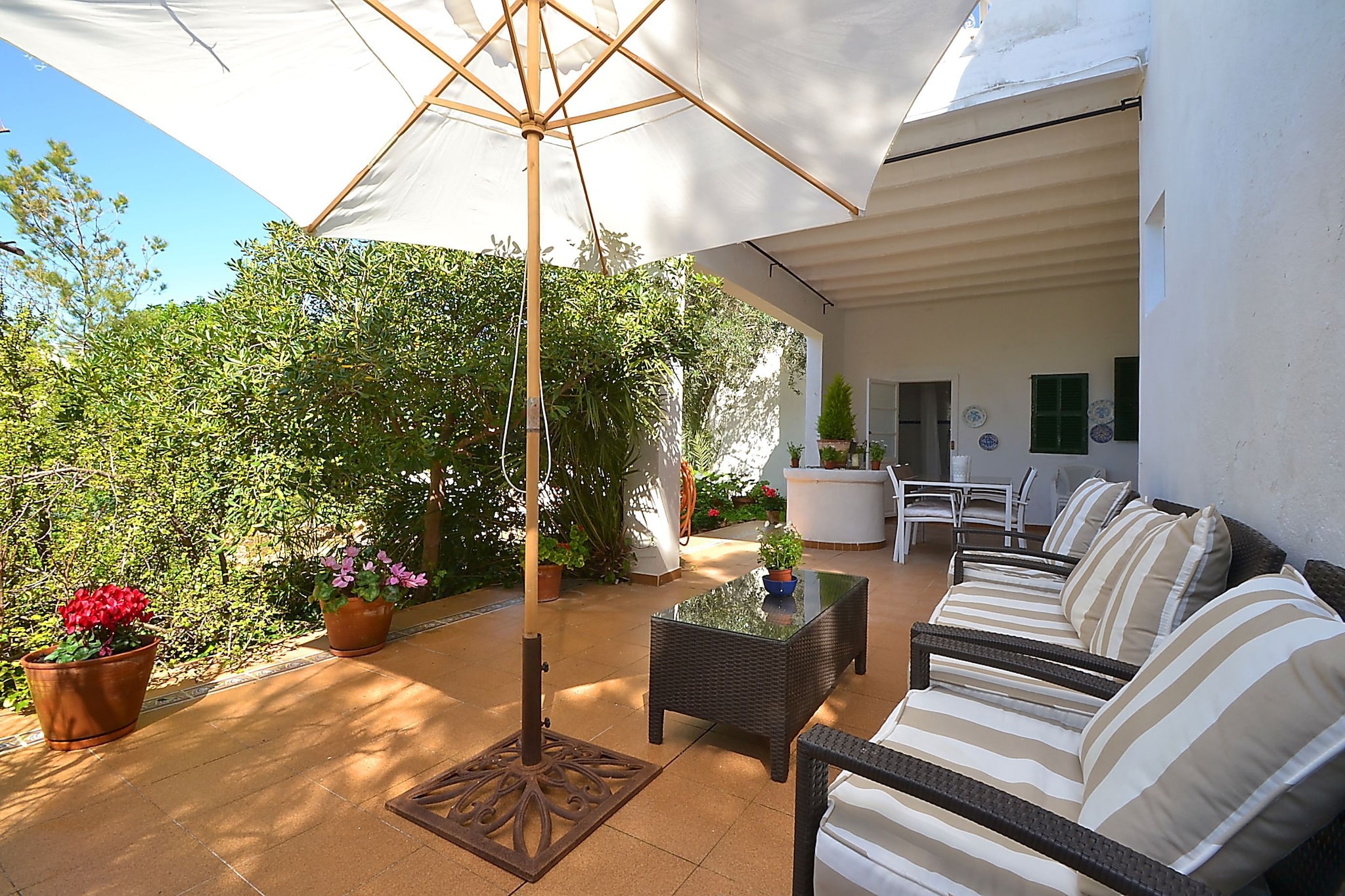 Beautiful villa in Colòn near the beach