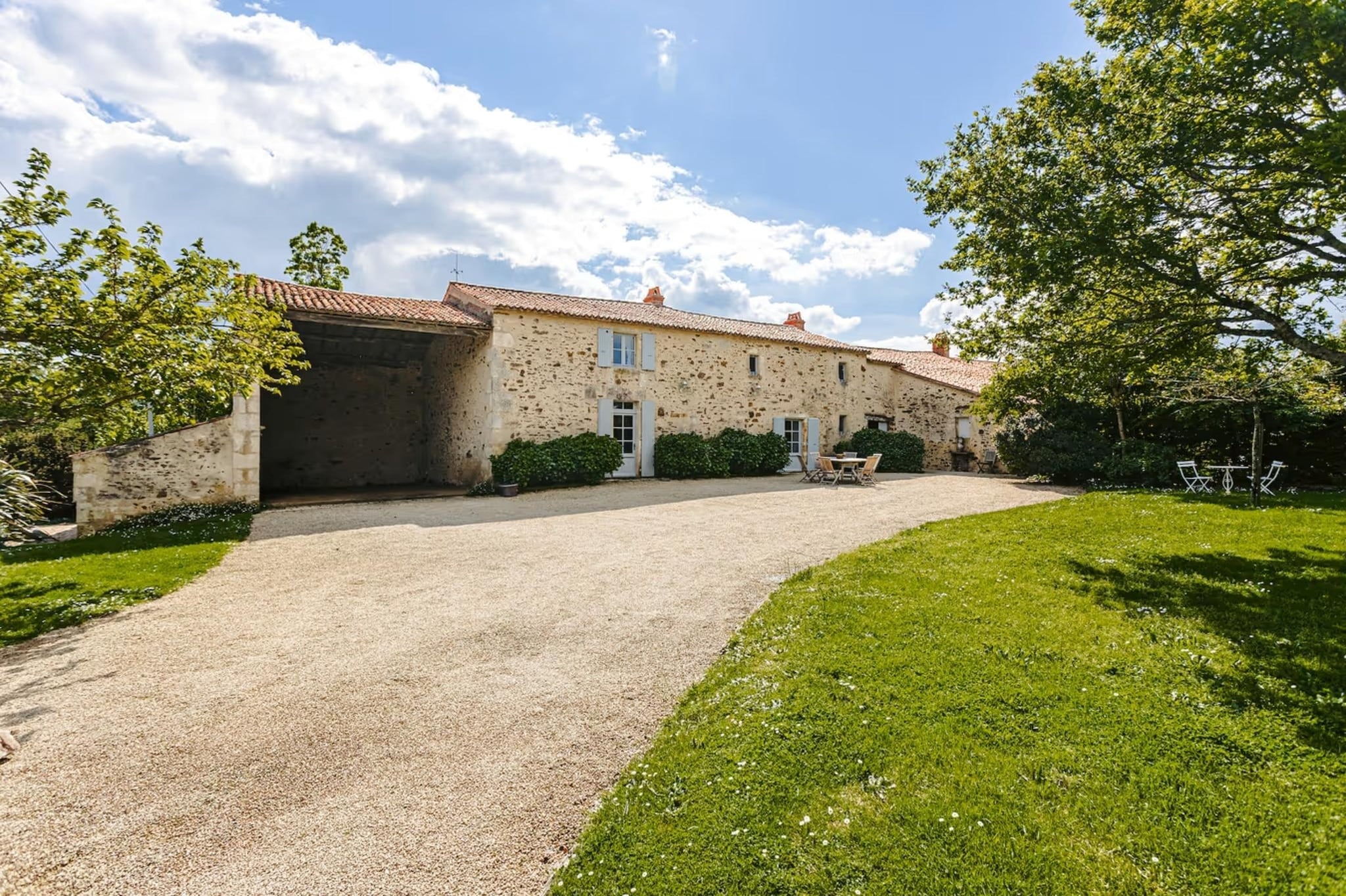 La Tour