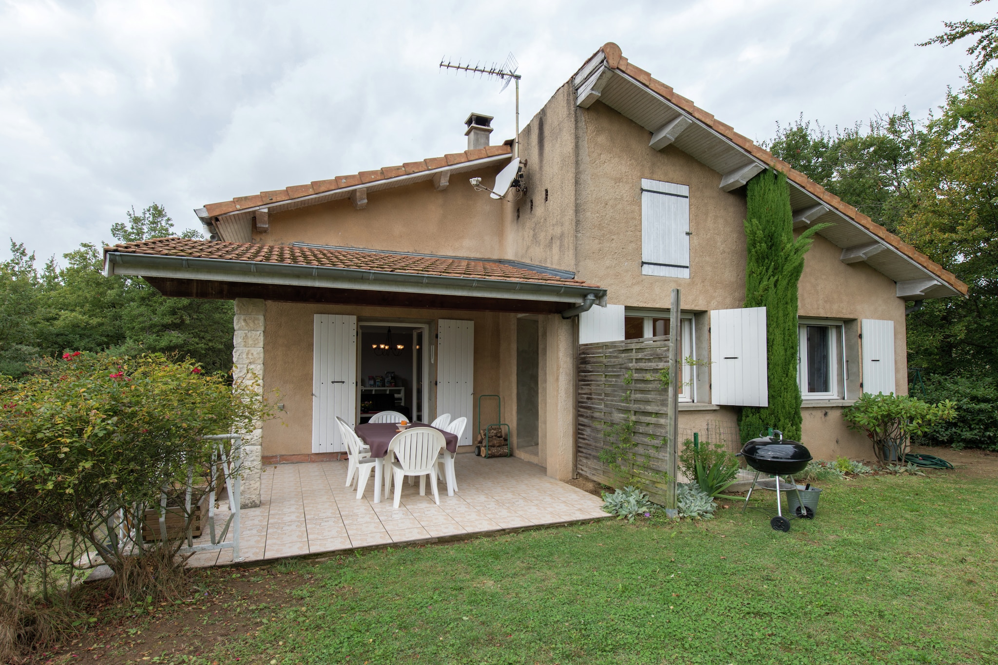 Maison de vacances - BATHERNAY-Buitenkant zomer