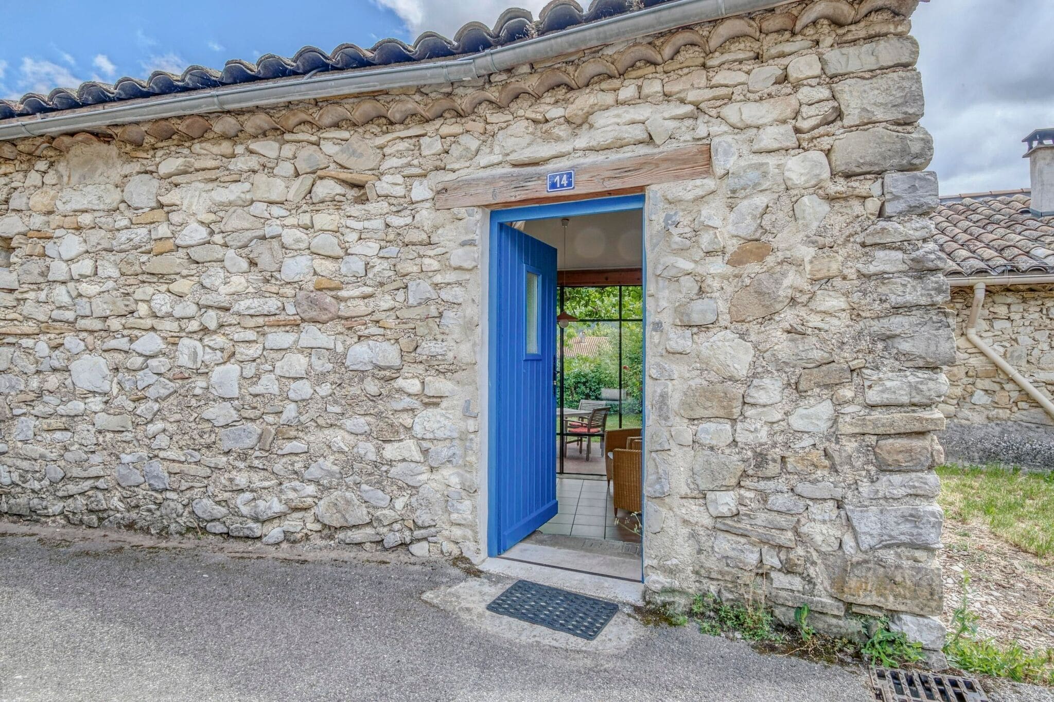 Gemütliches Ferienhaus in Marignac-en-Diois mit Garten