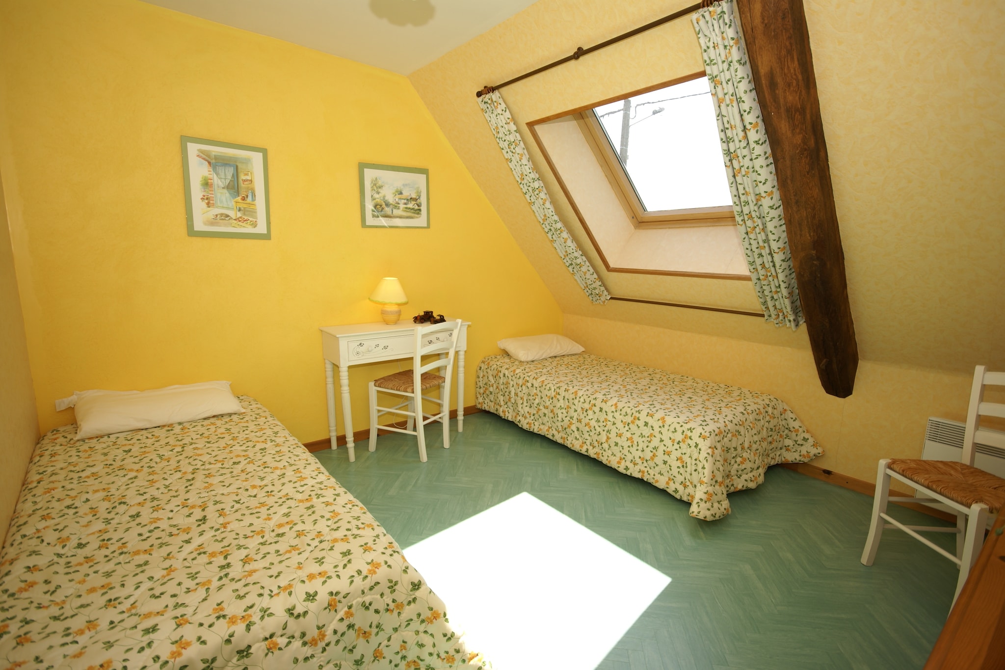 Maison de vacances - SAINT-MERD-LA-BREUILLE - Bedroom