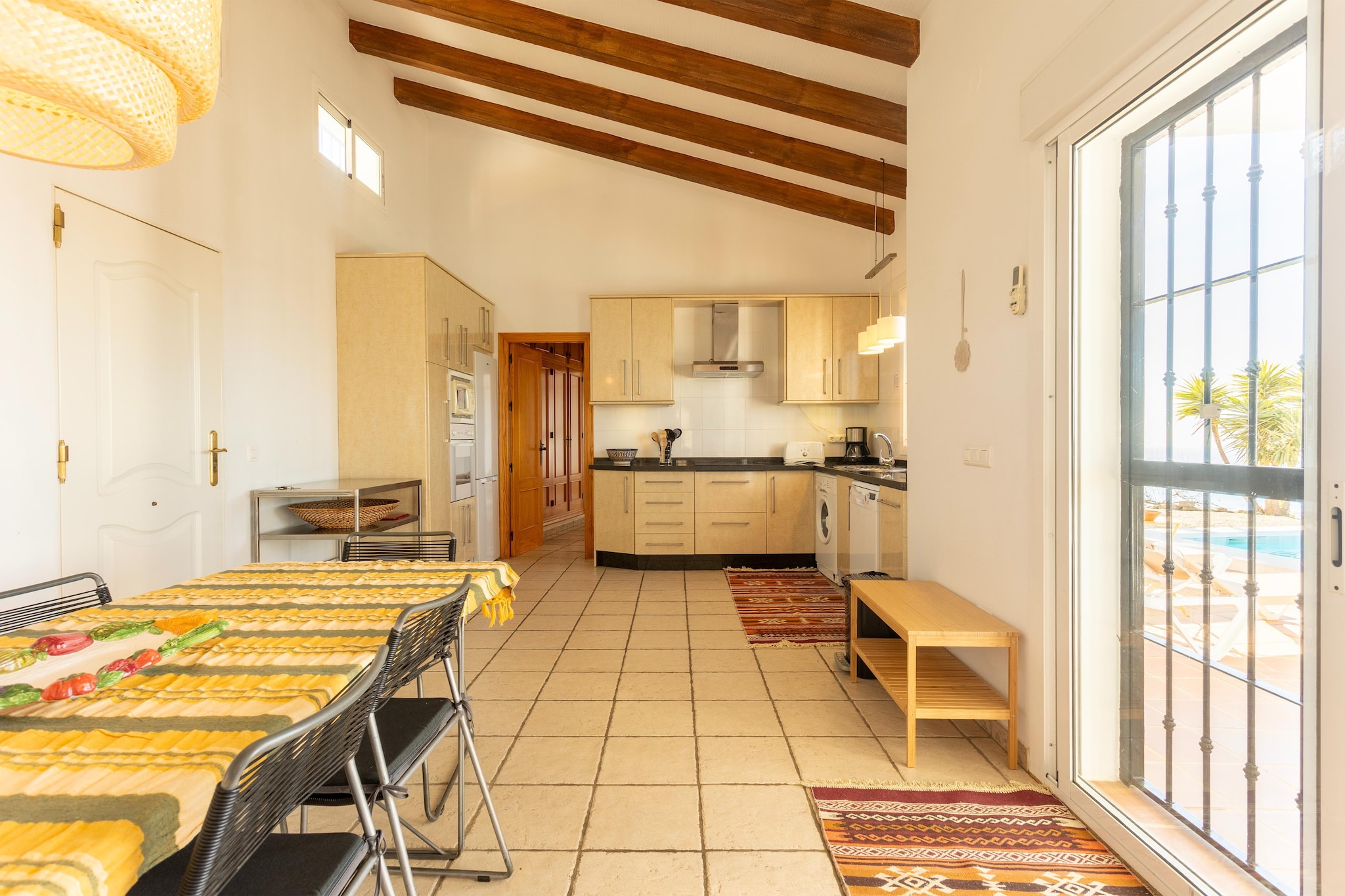 Vista Maravilla-Eetkamer