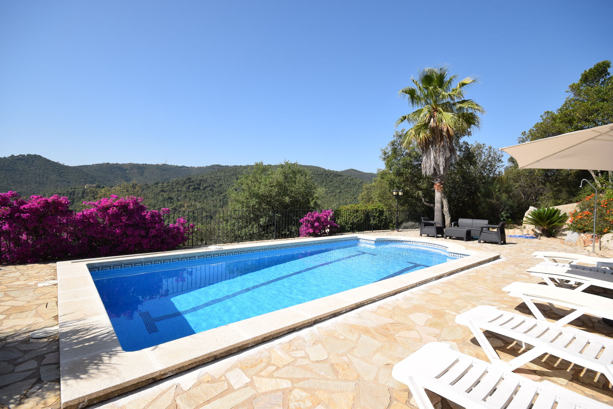 Gezellige villa in Calonge, Spanje, met privézwembad