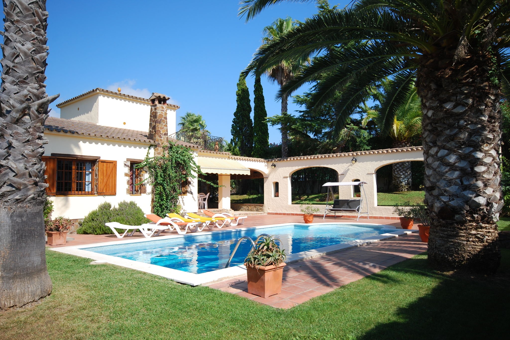 Vredige villa in Calonge, Spanje met zwembad