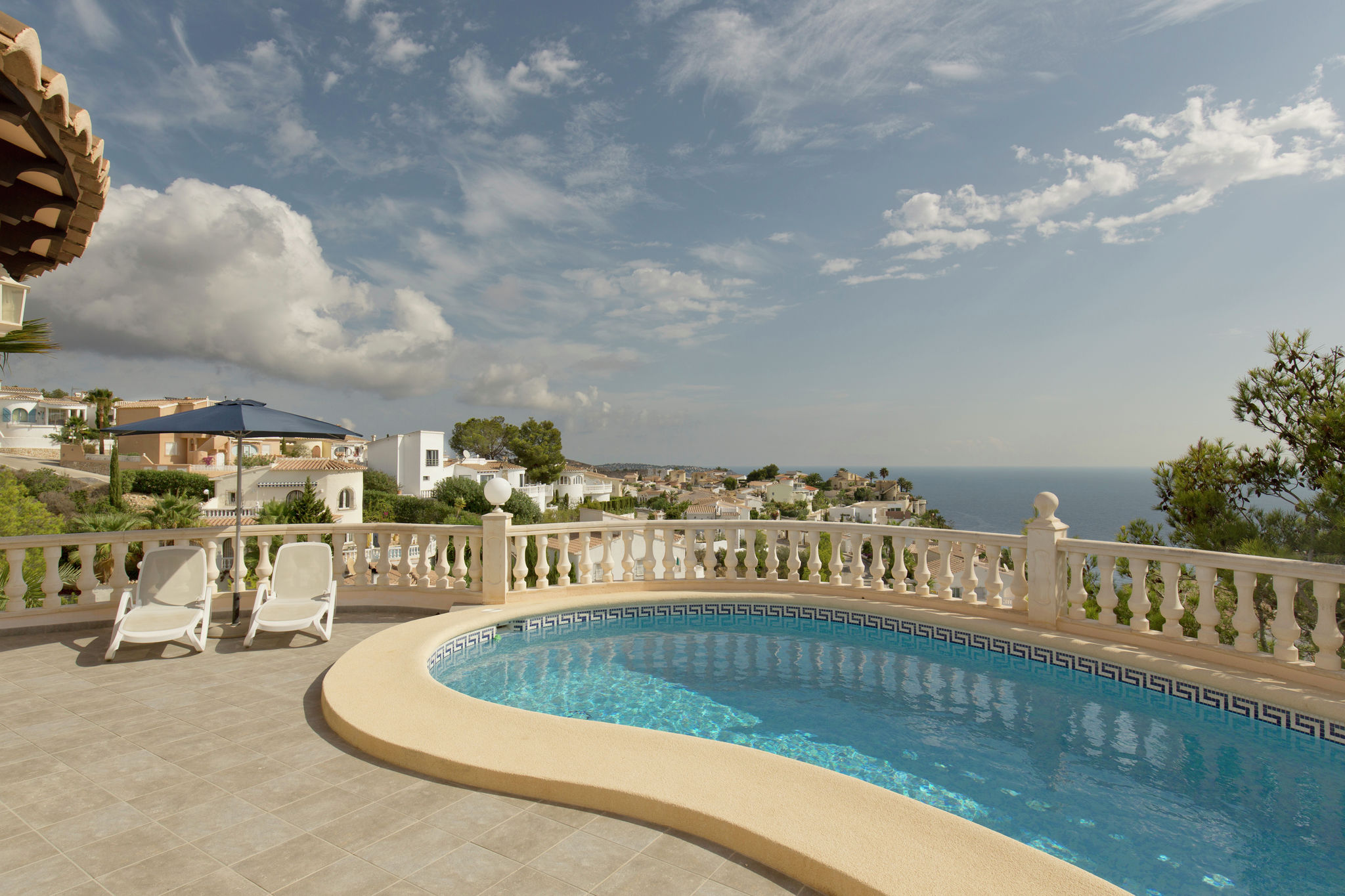 Villa spacieuse à Moraira avec piscine privée