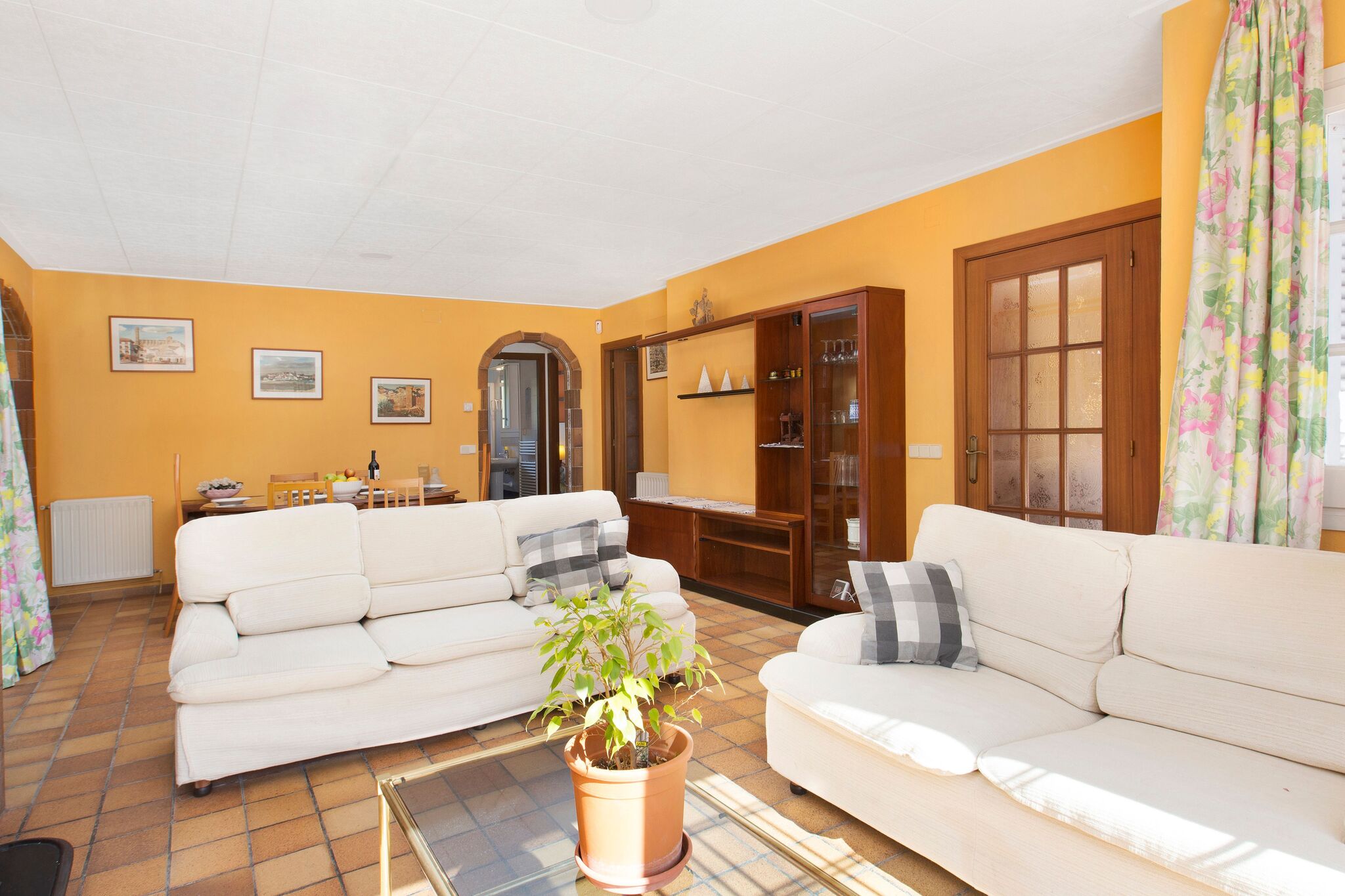 Charming 4 bedroom house in a very quiet area in Blanes