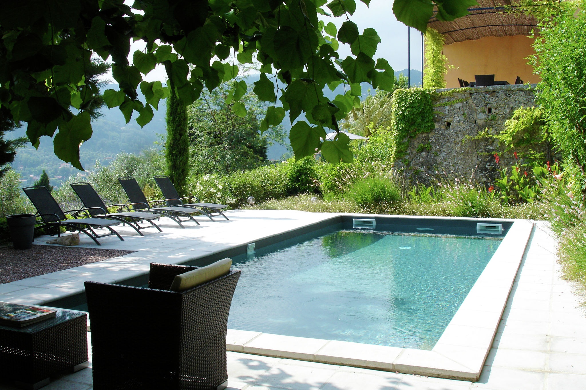 Stylische Villa mit Swimmingpool in Grasse
