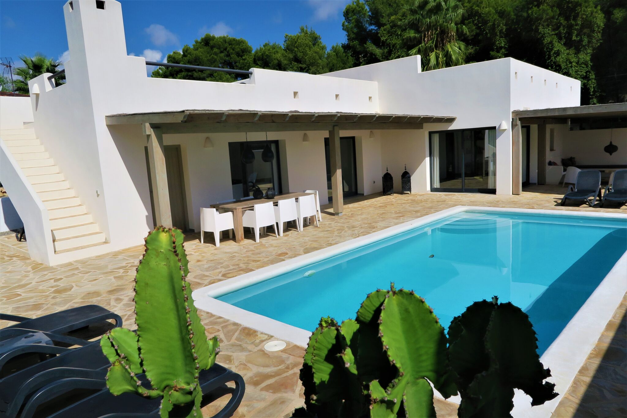 Villa moderne avec piscine privée à Moraira