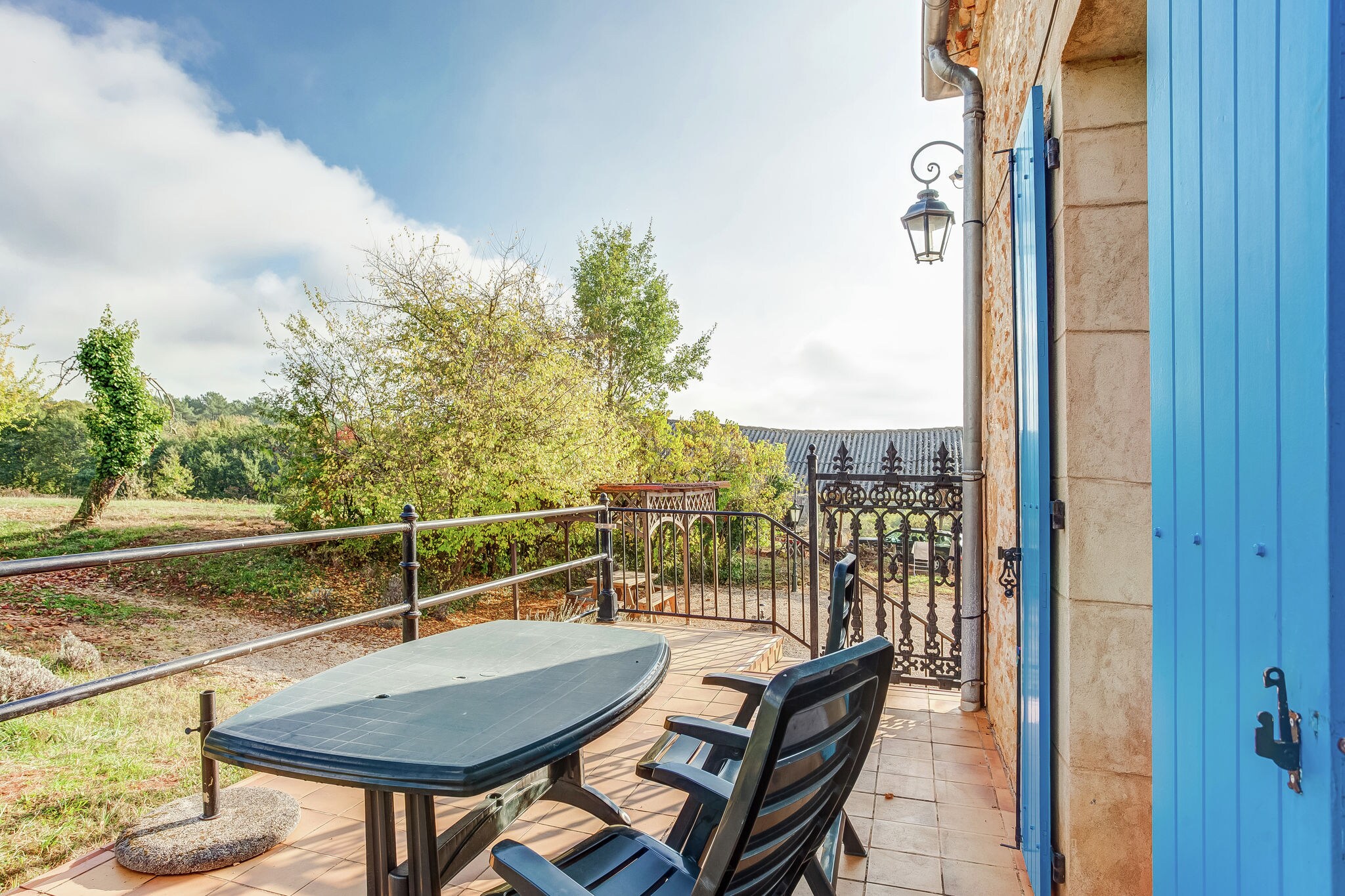 Authentic holiday home in Puy-L'evêque with private pool