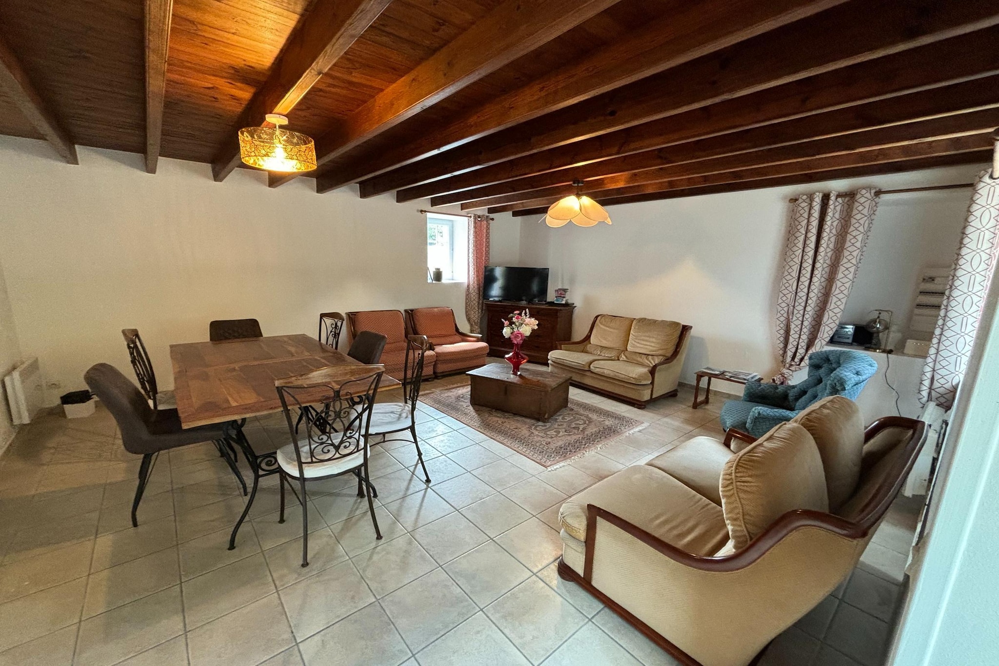 Maison de vacances Ozeville-Woonkamer