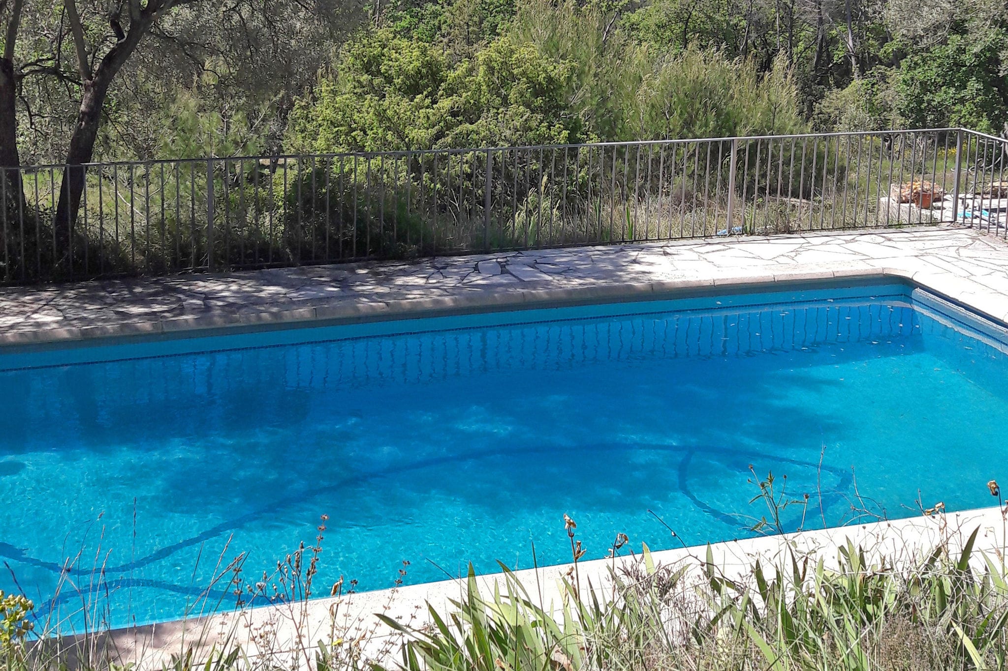 Maison de vacances élégante avec piscine privée dans le Var