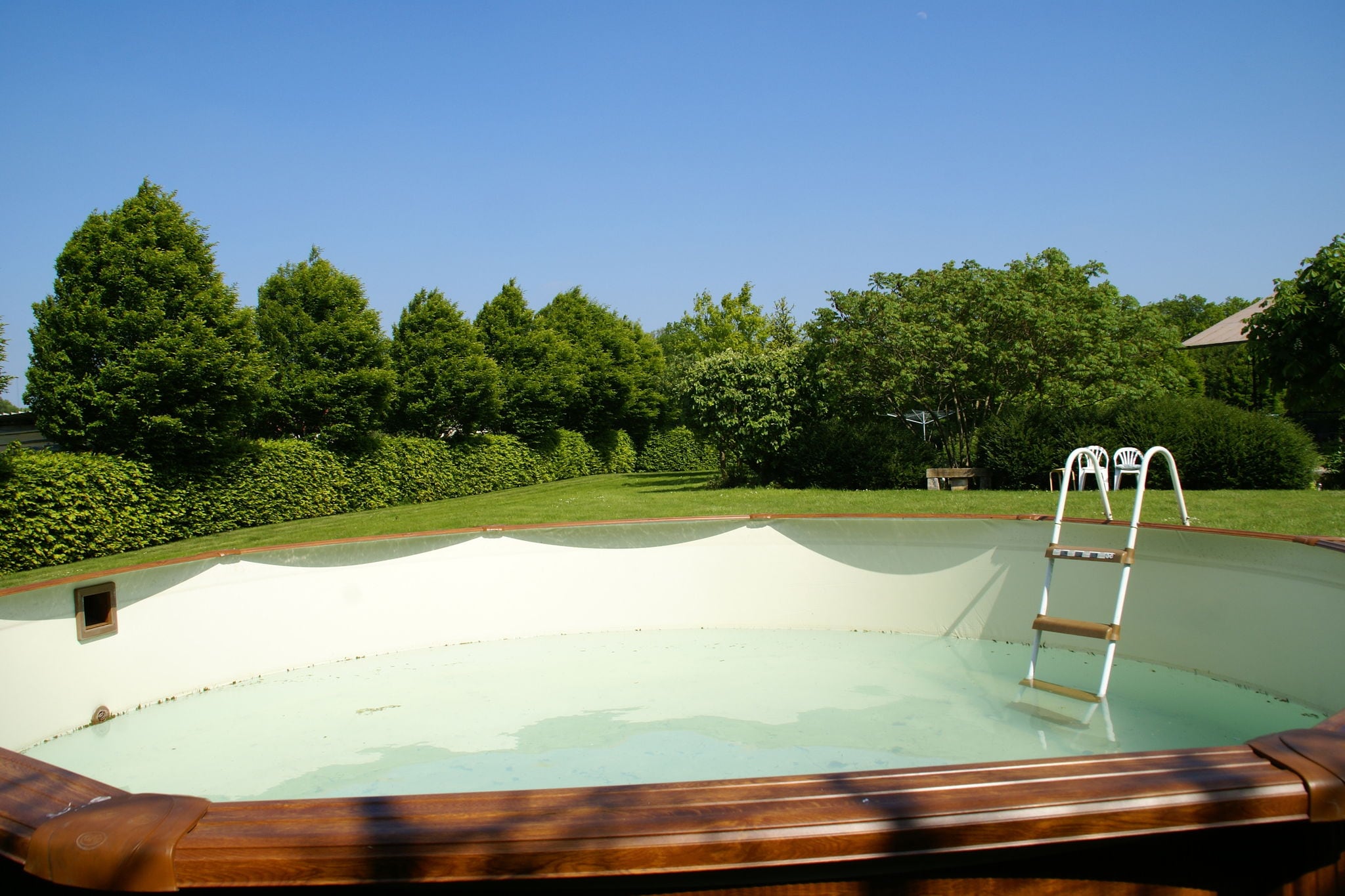 Superbe maison de vacances avec piscine à Diges, Bourgogne
