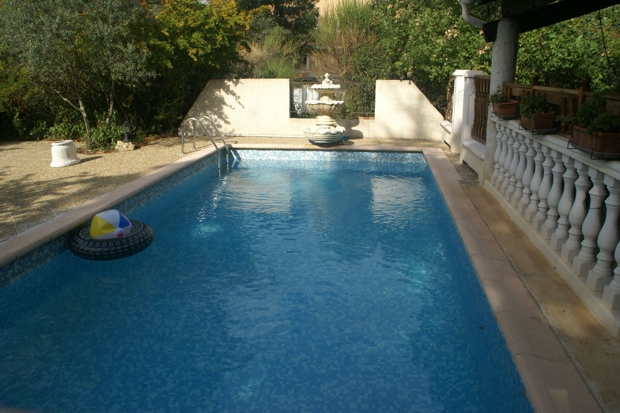 Maison de vacances de charme à Draguignan avec piscine