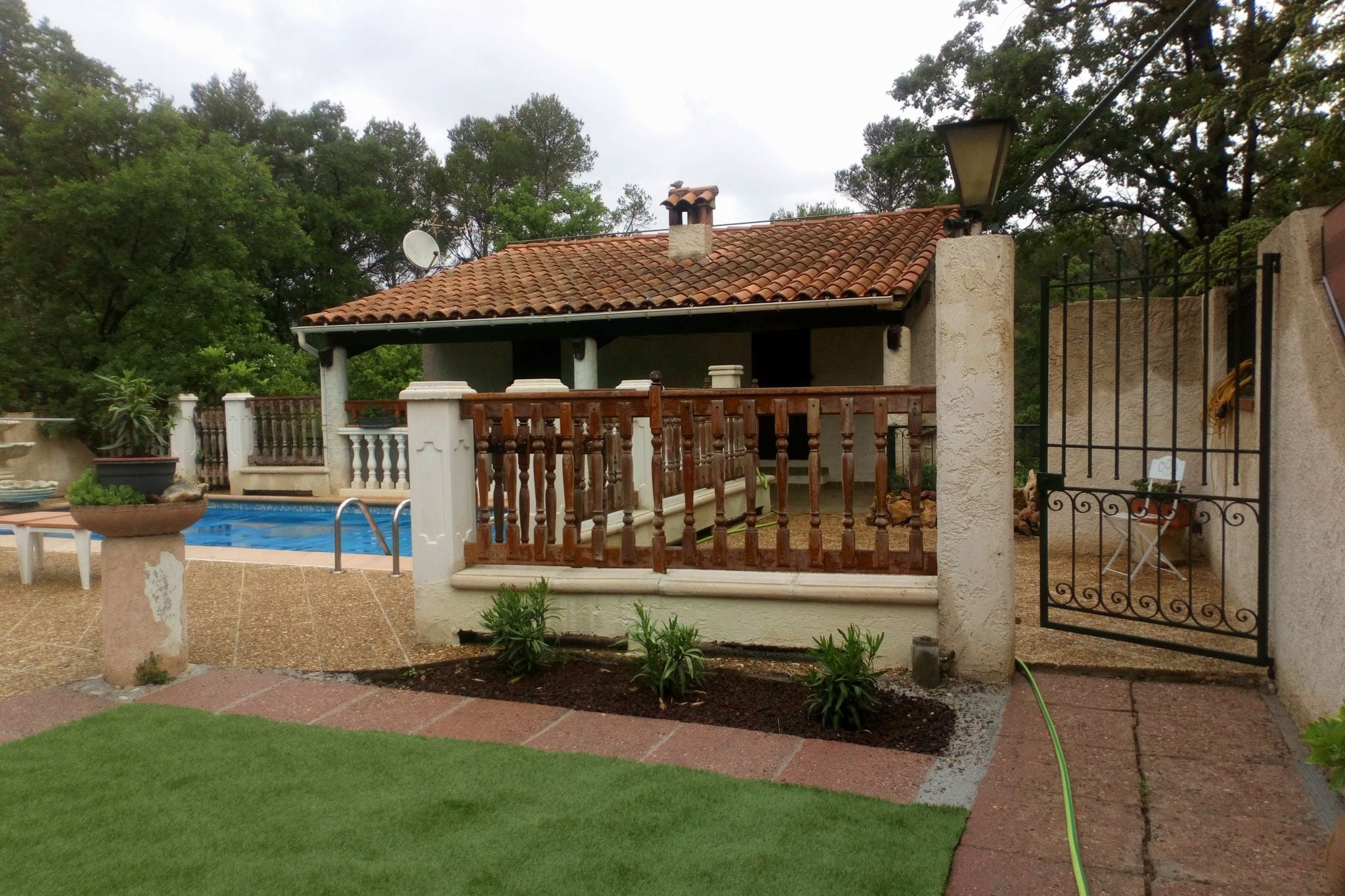 Maison de vacances de charme à Draguignan avec piscine