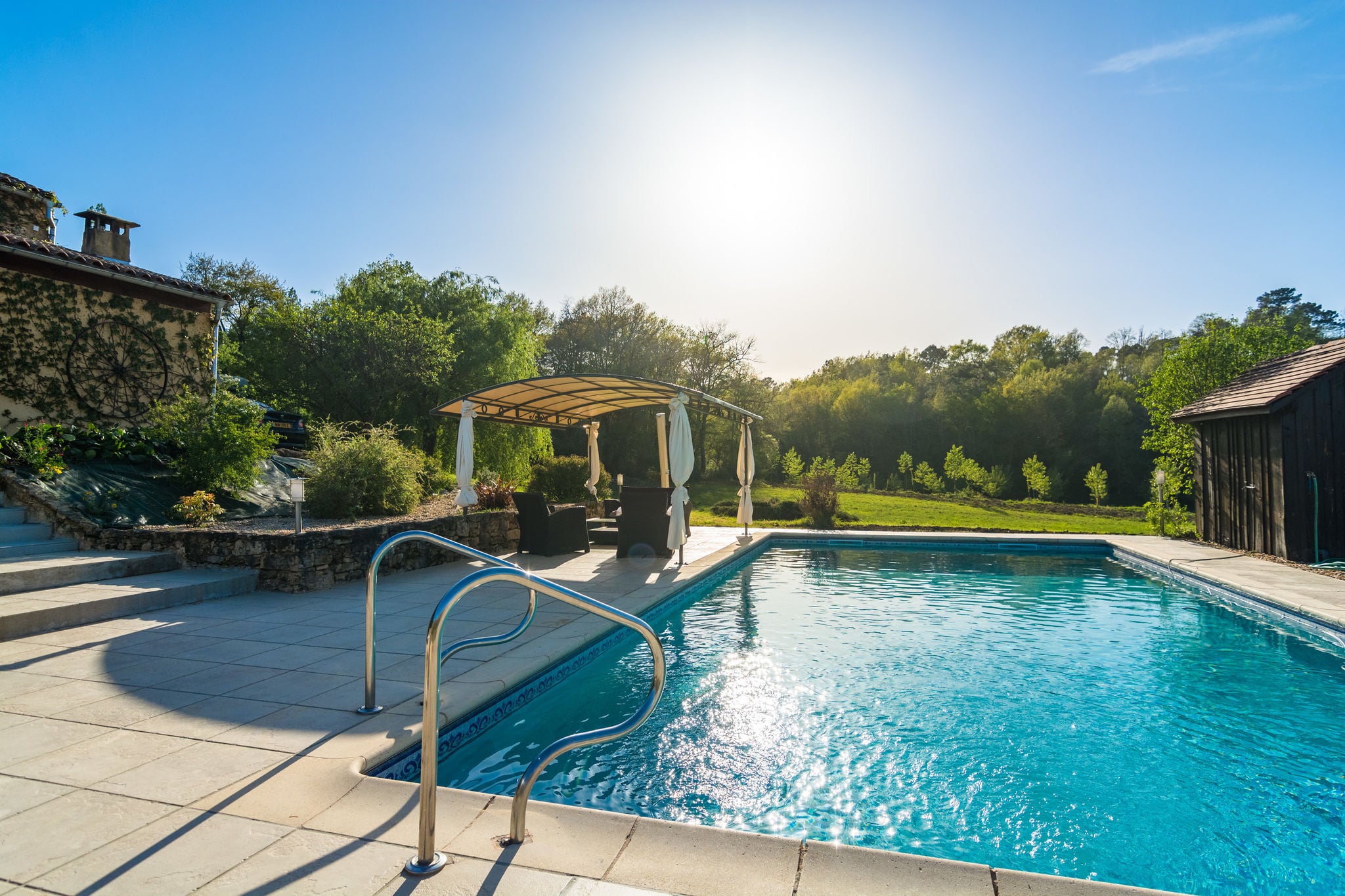 Geräumiges Ferienhaus mit privatem Pool in Aquitanien