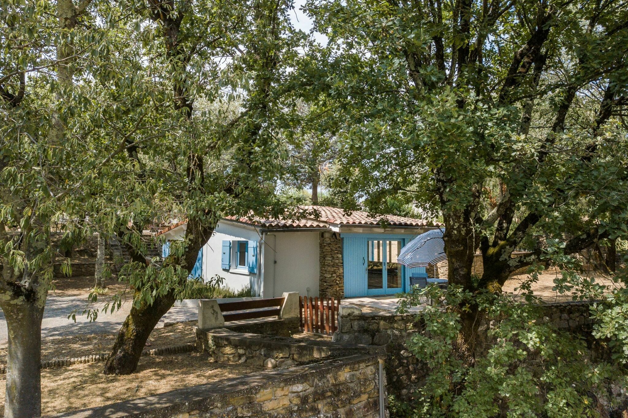 Schattig vakantiehuis met zwembad in de Ardèche, 16km van Vallon Pont d'Arc