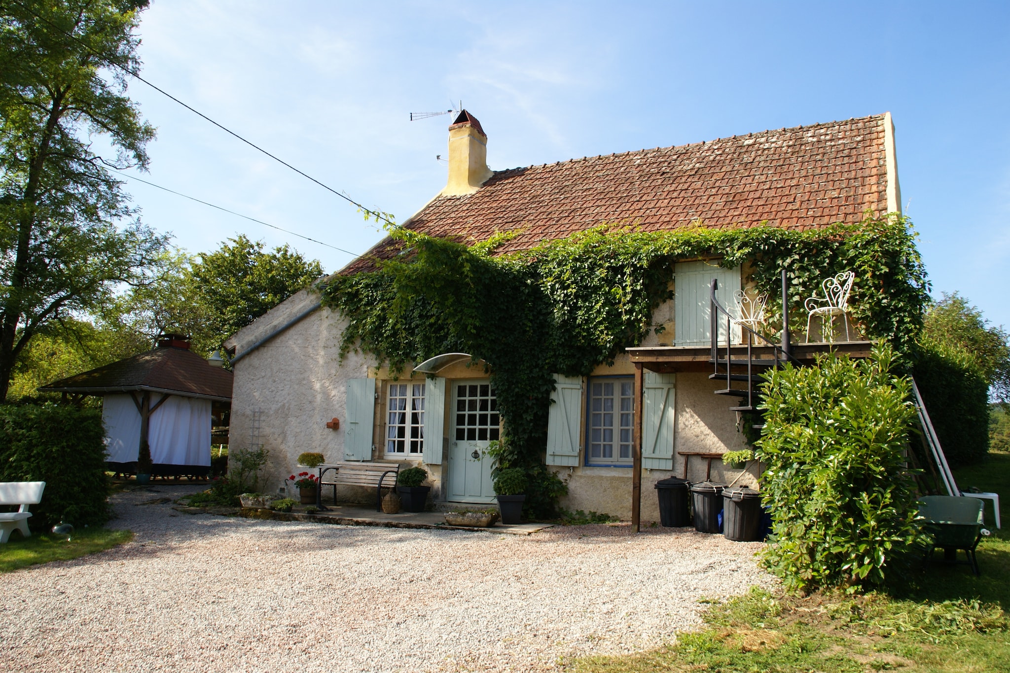 Holiday Home in Vitry-Laché near Lake