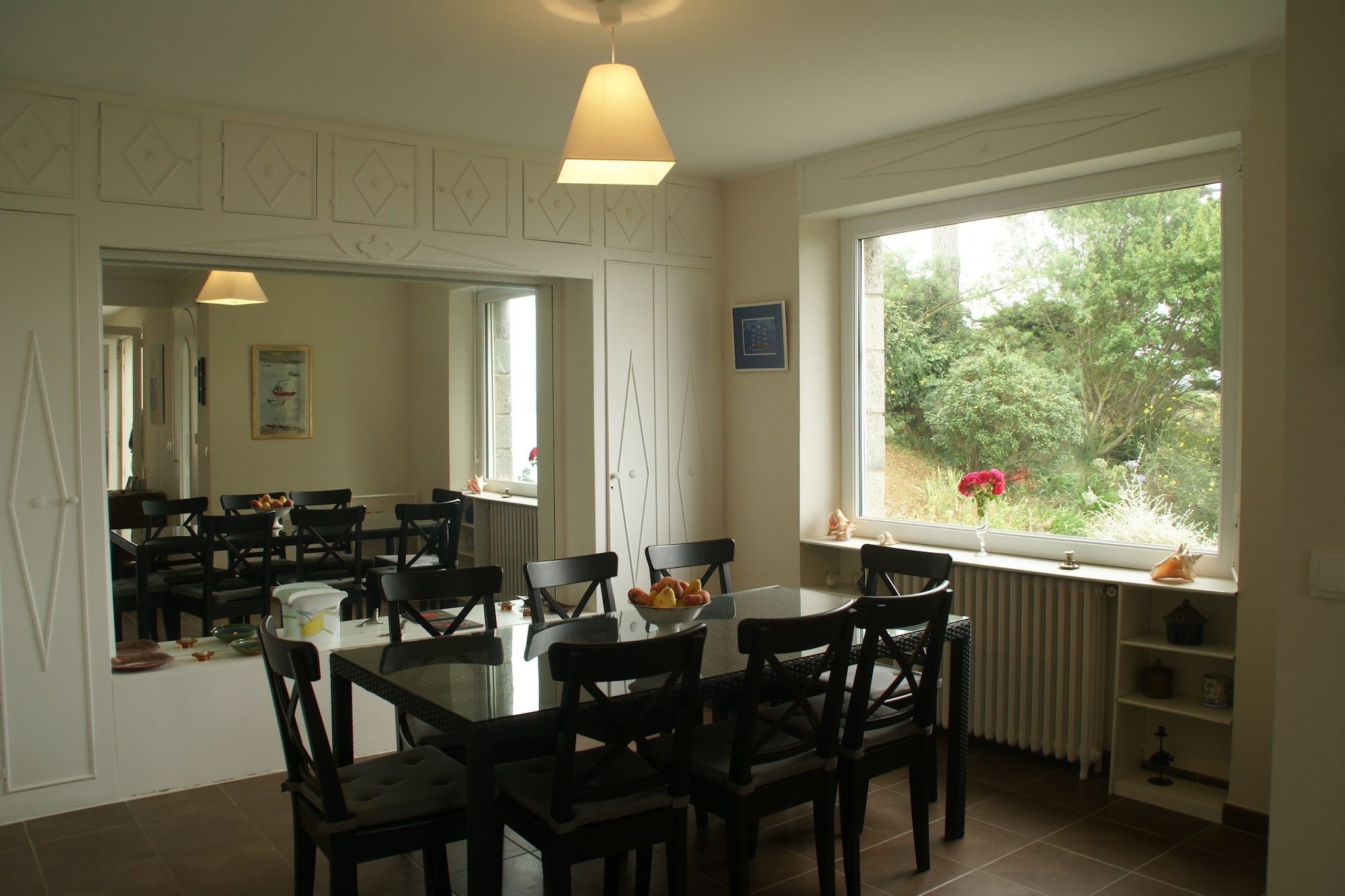 Maison avec vue sur mer-Eetkamer