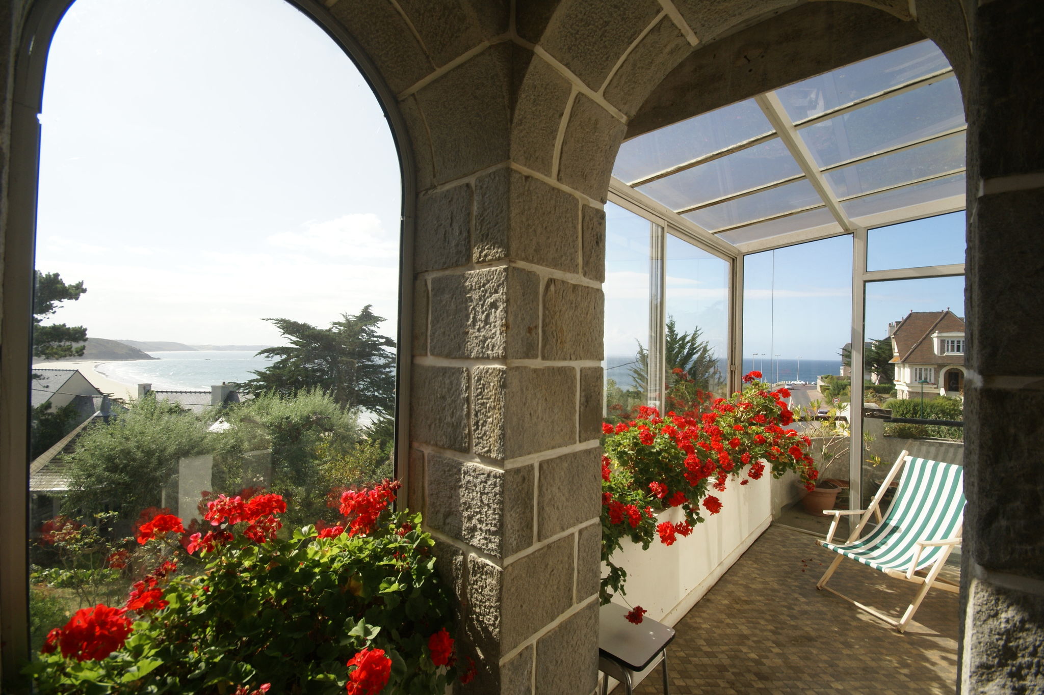 Sfeervol vakantiehuis met prachtig uitzicht op zee in Bretagne 200 m van strand