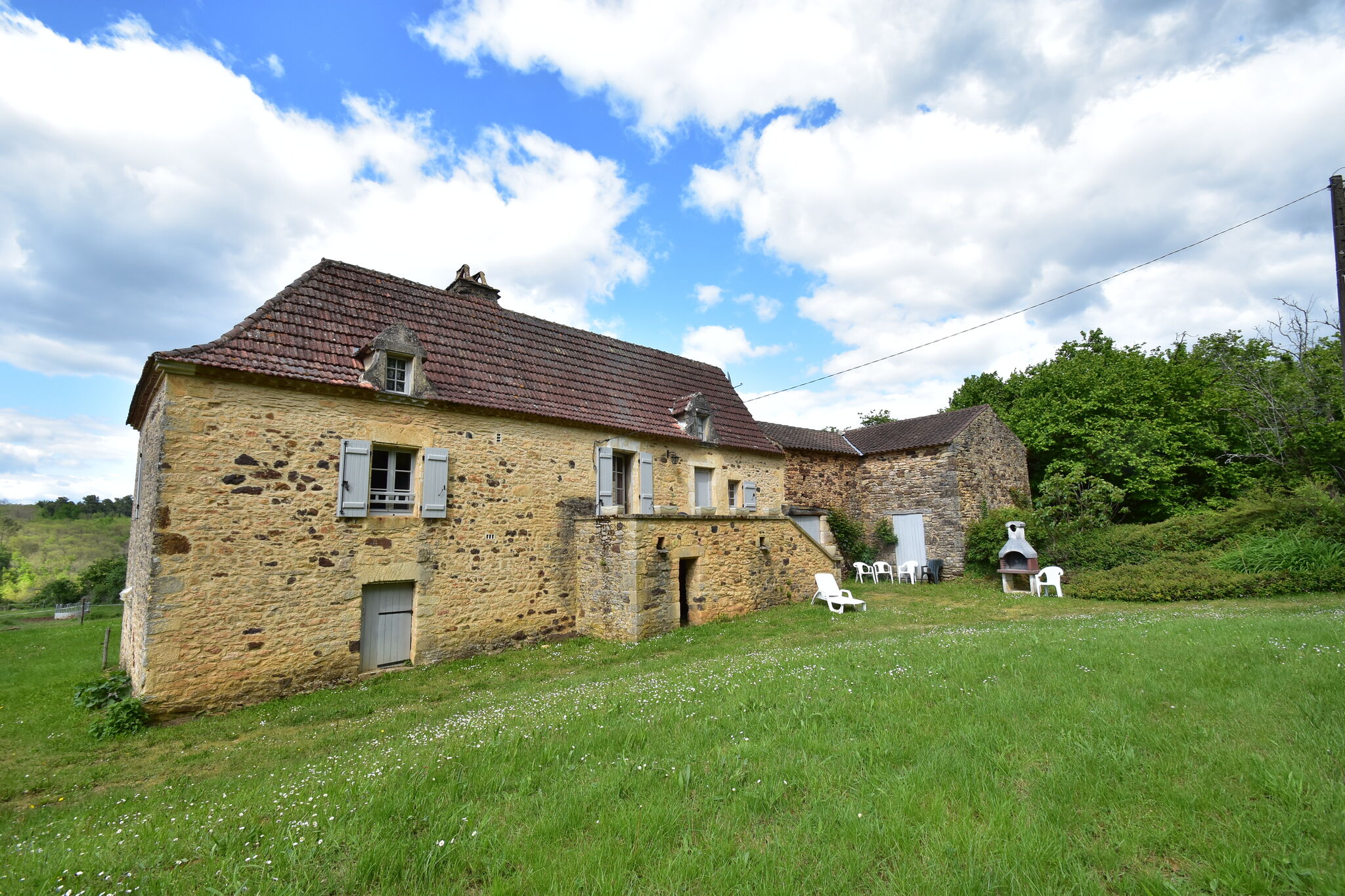 Ruhiges Ferienhaus mit Garten in Villefranche-du-Périgord