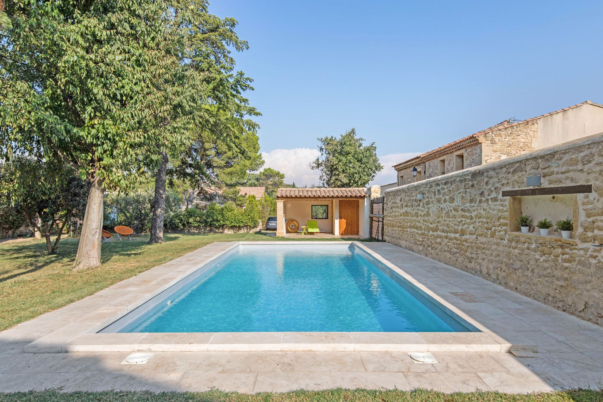 Bijzonder vakantiehuis in Fournès met zwembad en privéterras