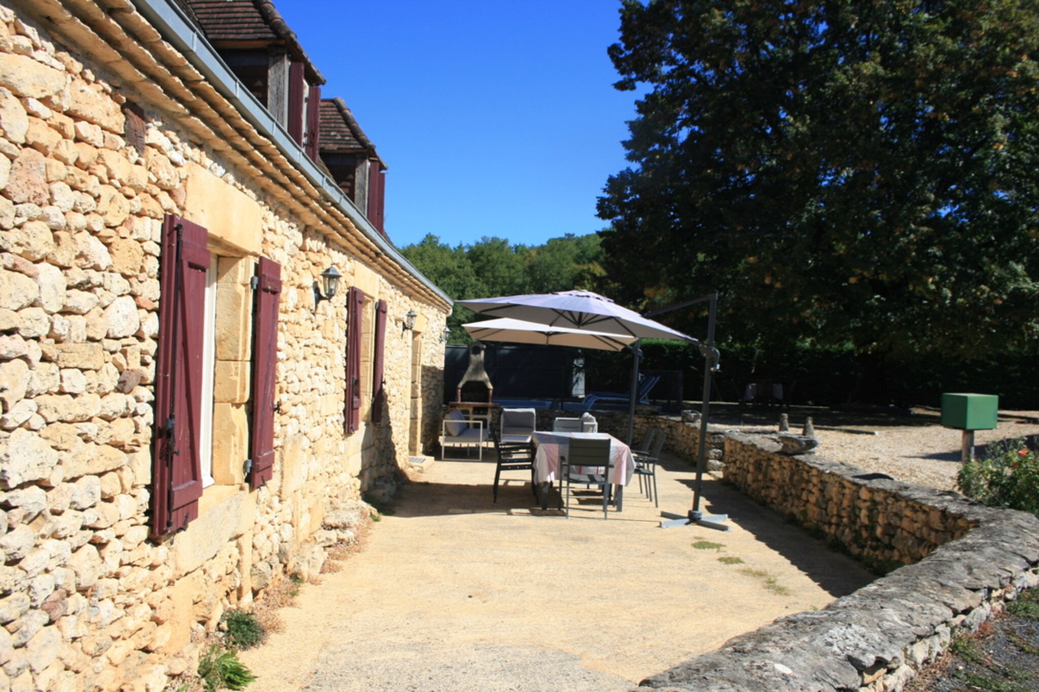 À l'ombre du Tilleul - Terrasbalkon