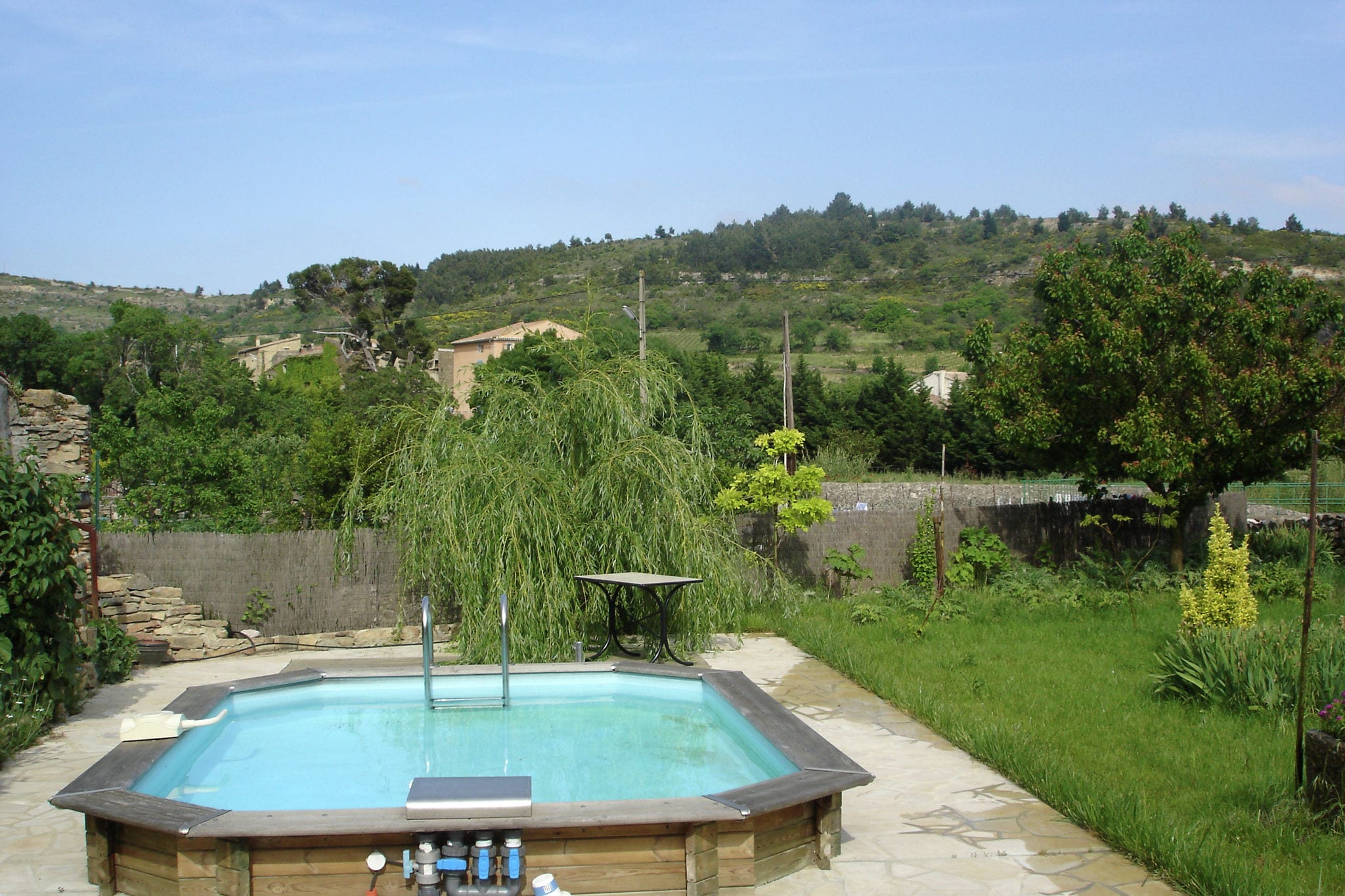 Cozy Holiday Home in Félines-Minervois with Swimming Pool