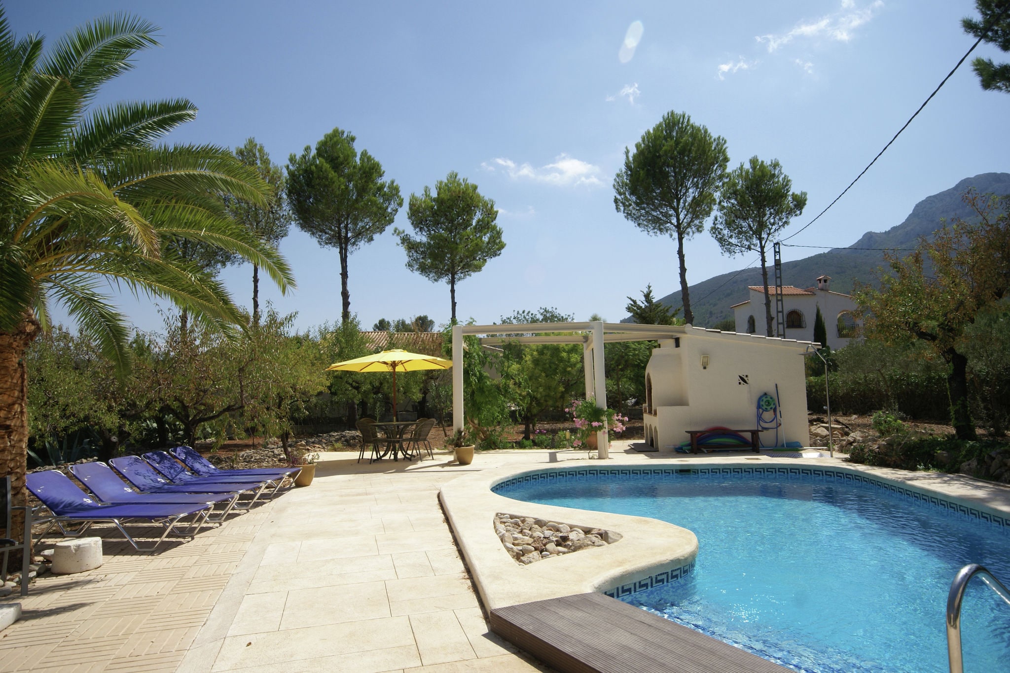Magnificent Holiday Home in Parcent with Swimming Pool