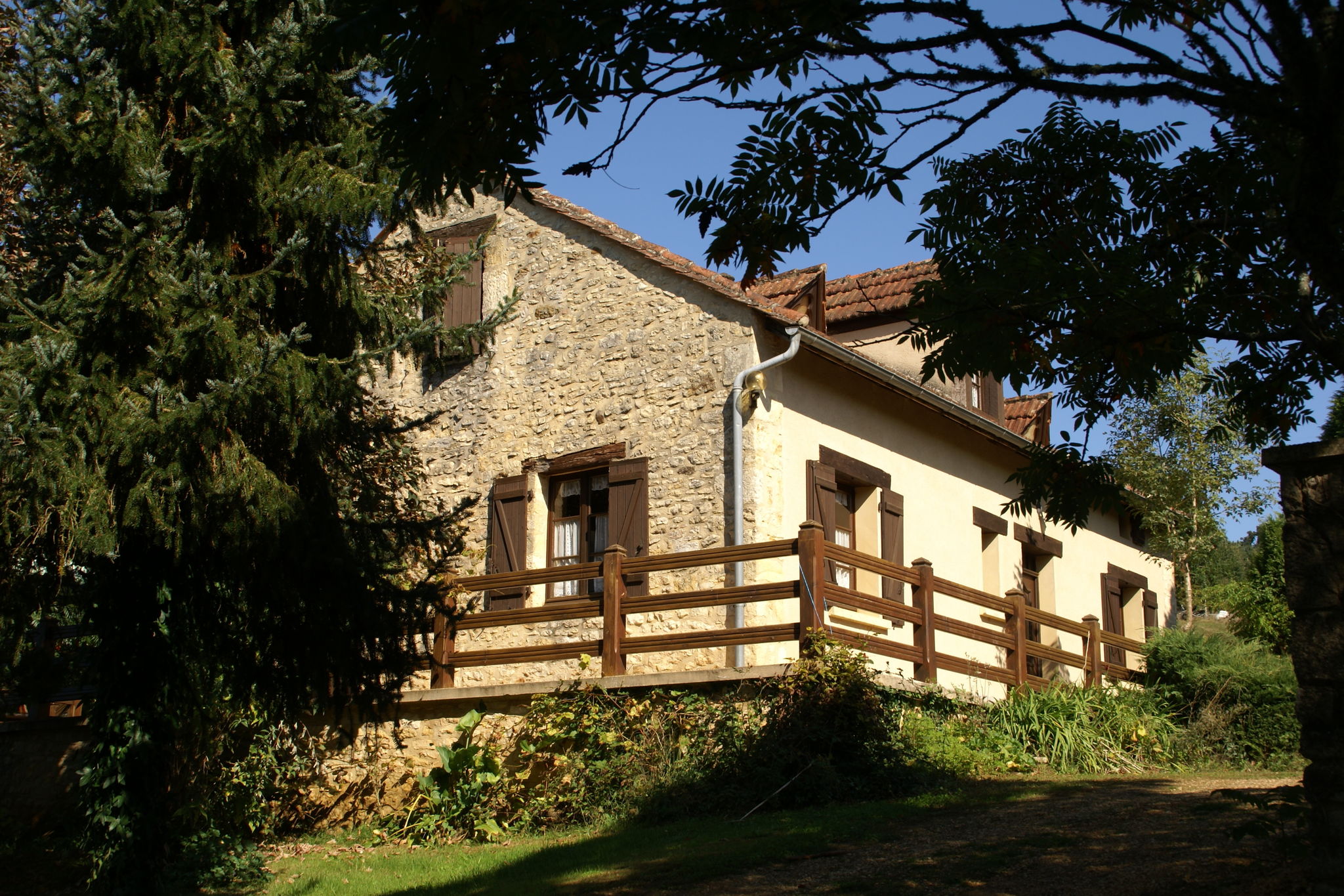 Vrijstaand vakantiehuis in Prats-du-Périgord met mooi uitzicht