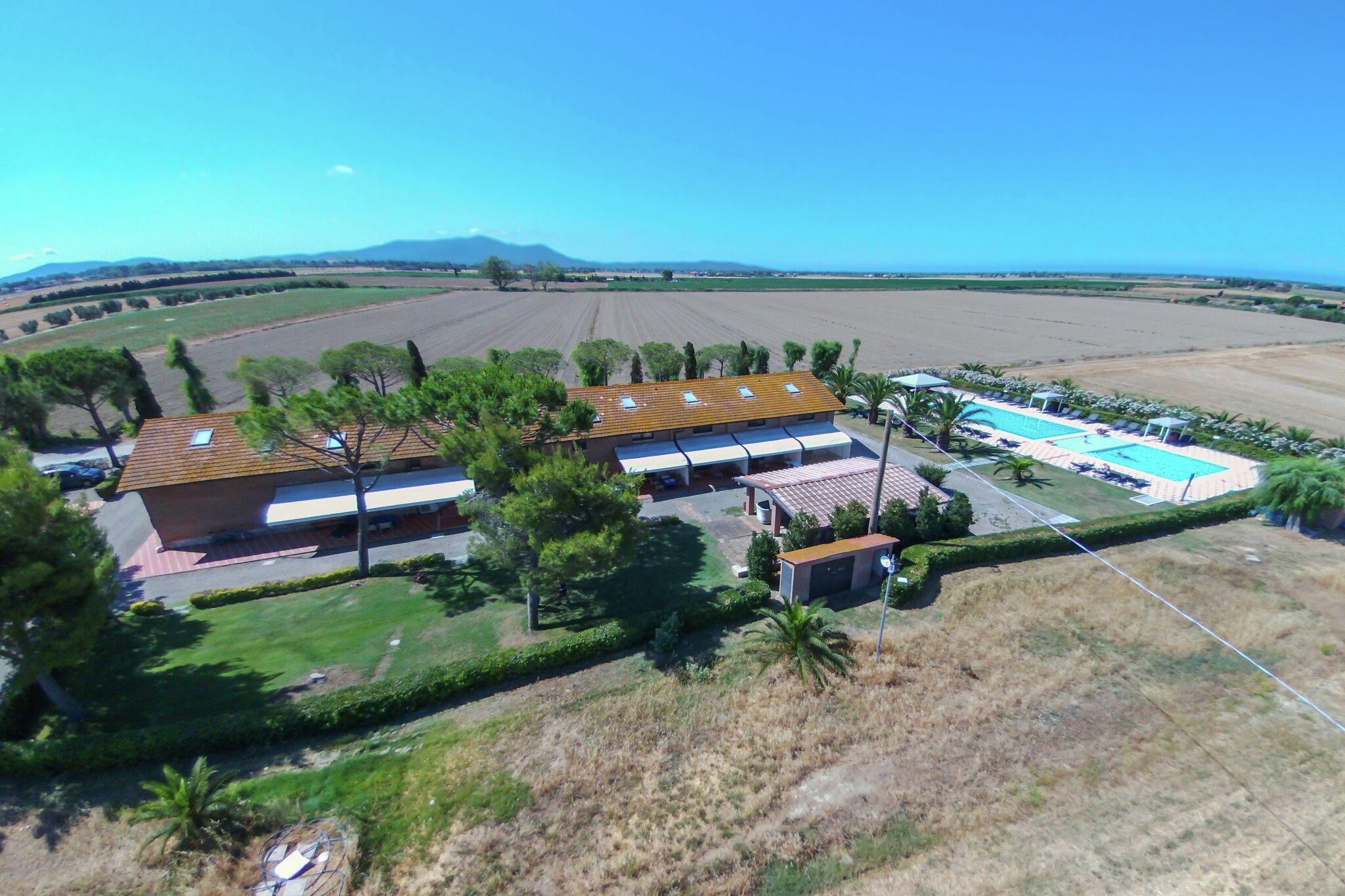 Charmant et confortable appartement avec piscine à Lazise