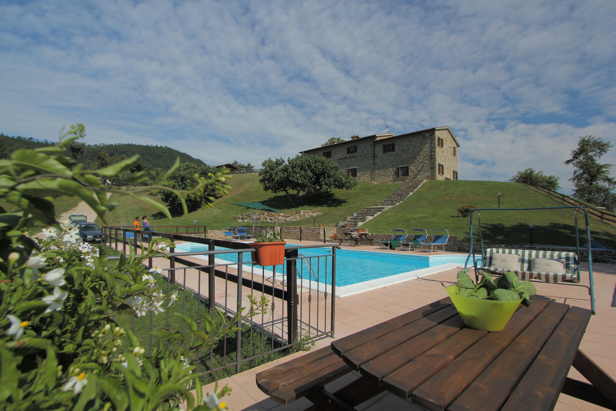 Authentieke vakantiewoning in Apecchio met zwembad