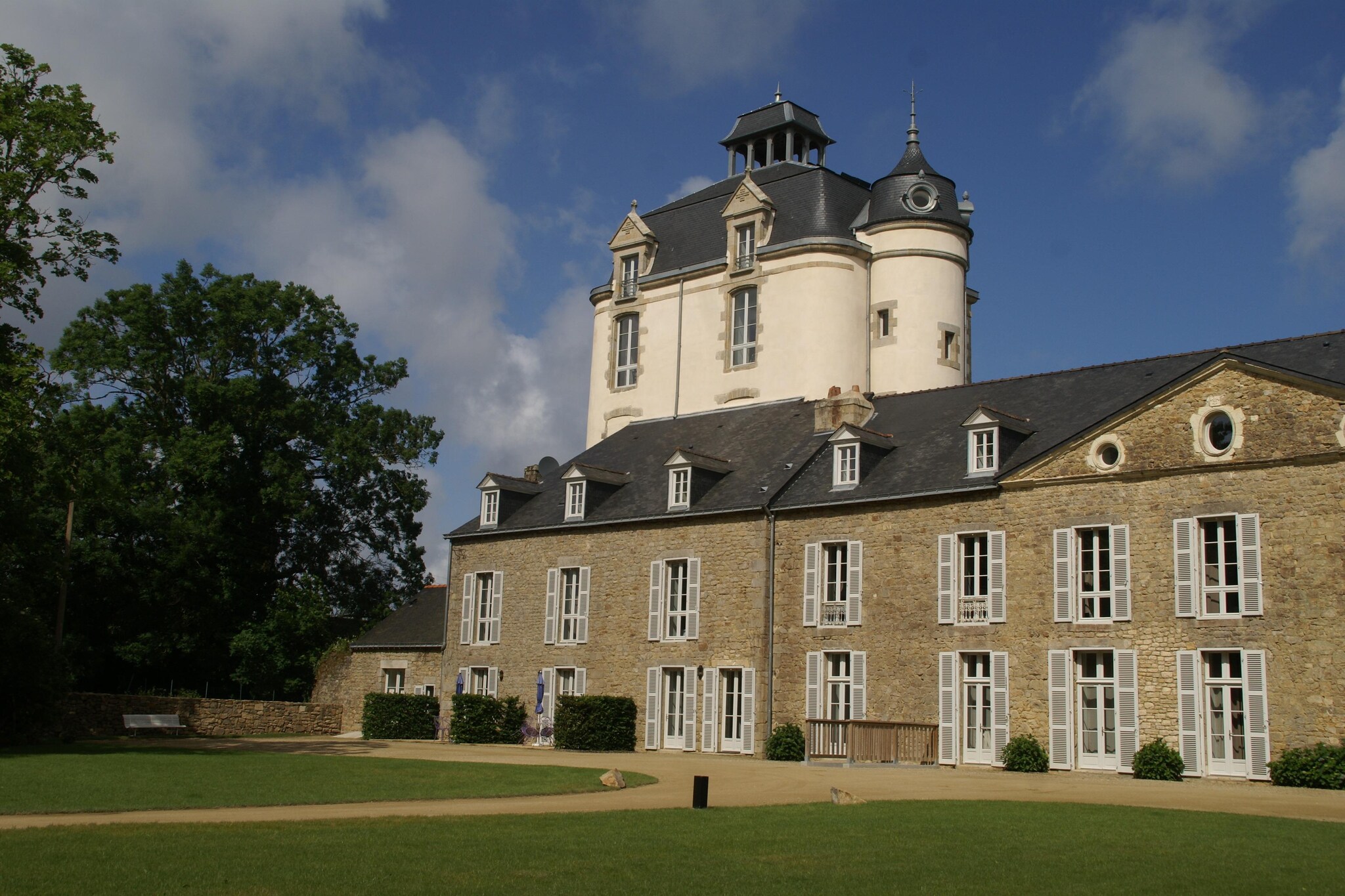 Exterior Summer