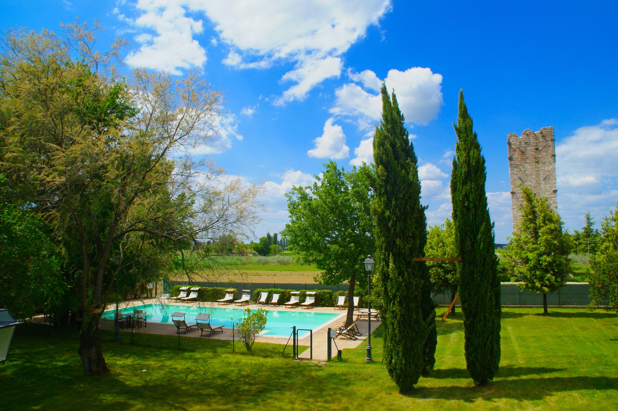 Acquatino Due-Schwimmbad
